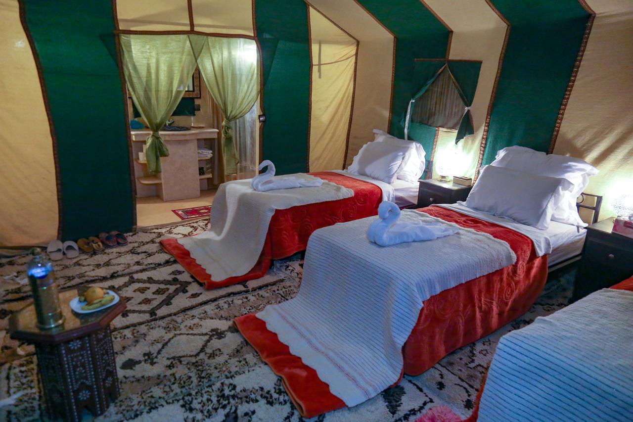 Sahara Desert Luxury Camp Мерзуга Екстер'єр фото
